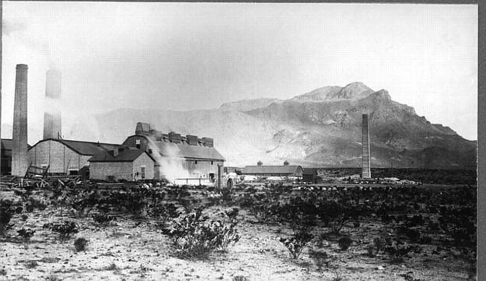The exterior of the Billing smelter at Park City, New Mexico, ca 1884