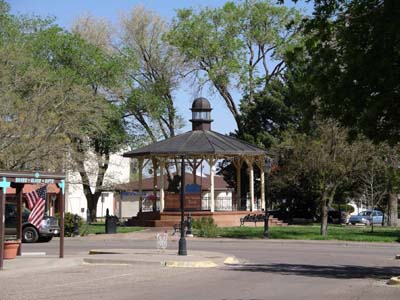 Bandstand02