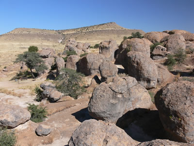 view toward Table Mtn.